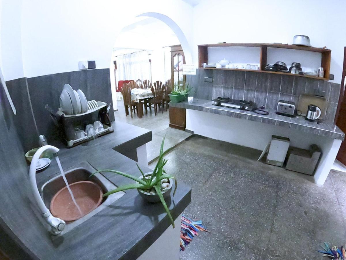 היקדואה Happy Tuna Guesthouse מראה חיצוני תמונה