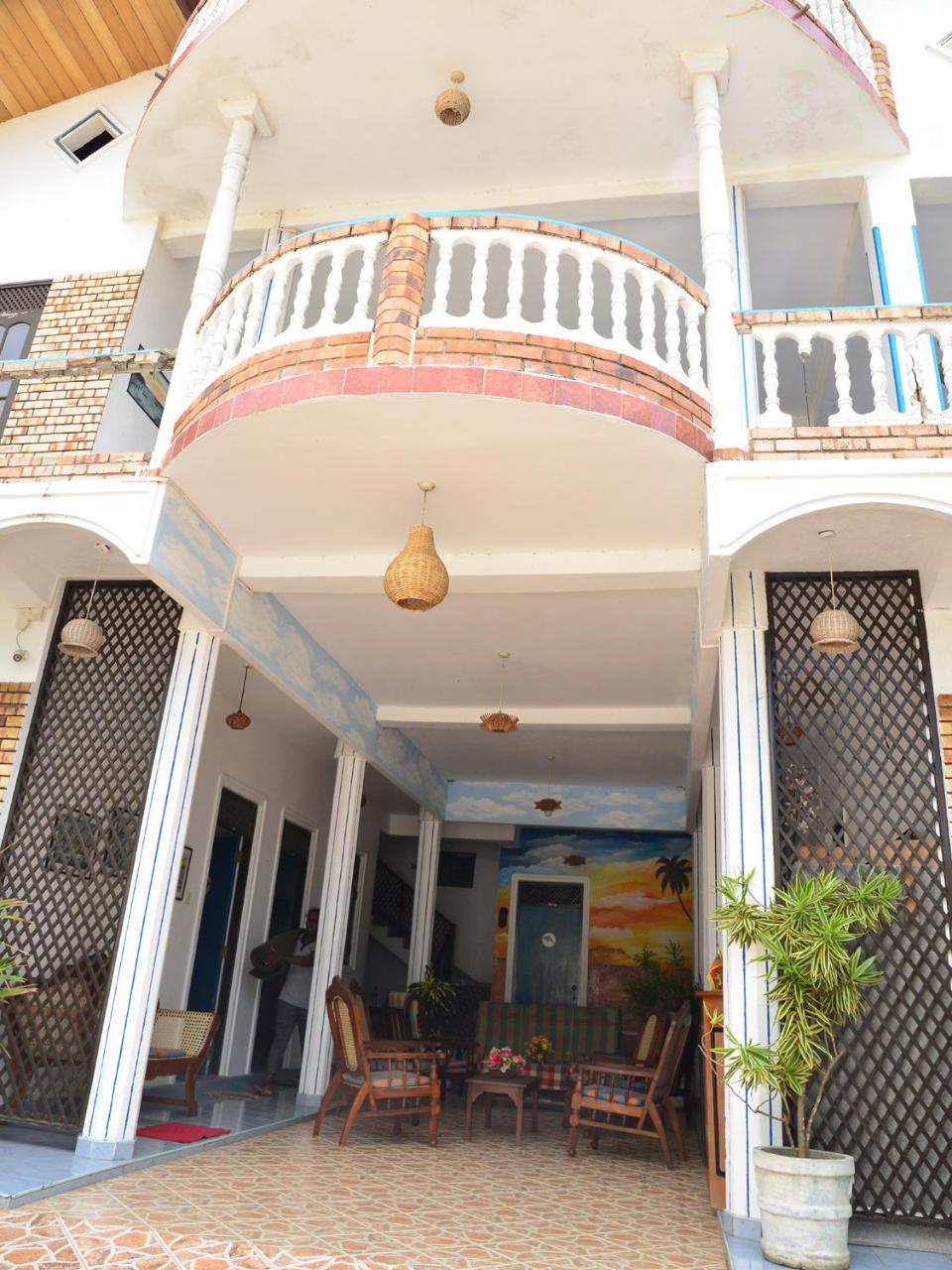 היקדואה Happy Tuna Guesthouse מראה חיצוני תמונה